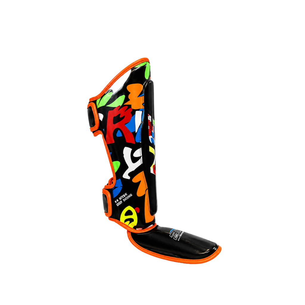 BN SHIN GUARD DOODLE (Pelindung Tulang Kering)