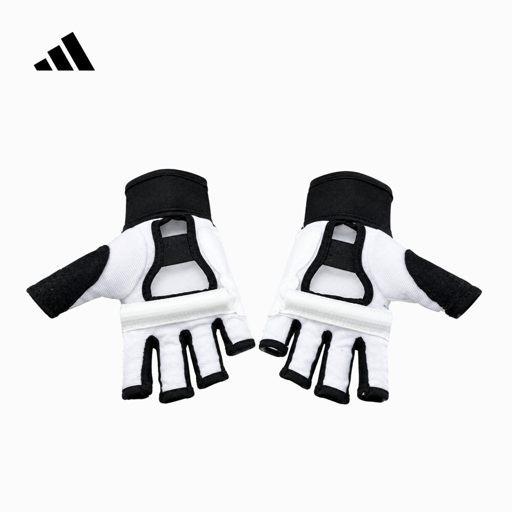 ADIDAS HAND PROTECTOR (Sarung Tangan Taekwondo)